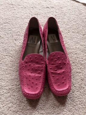 Women’s Pink Embossed Leather Loafers